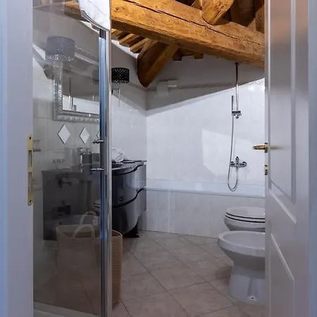 Apartment Eleganza Fronte Castello Estense Ferrara